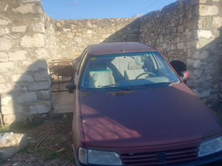 Peugeot 405 foto 3