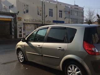 Renault Scenic foto 2