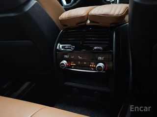 BMW 5 Series foto 15