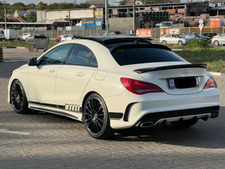 Mercedes CLA foto 2