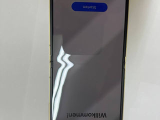 Samsung Galaxy Flip 6 256 ГБ 12ГБ Ram foto 3