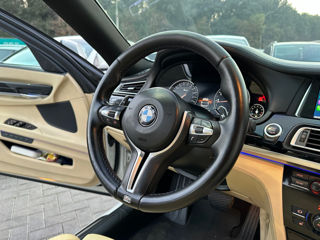 BMW 7 Series foto 10