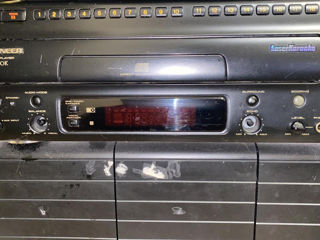 CLD-2730K Vintage Pioneer CD/Karaoke/LaserDisc Player System - 50Euro