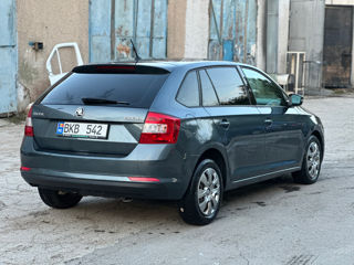 Skoda Rapid foto 4