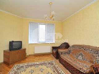 Chirie apartament, euroreparație,  Botanica, 280 € ! foto 3