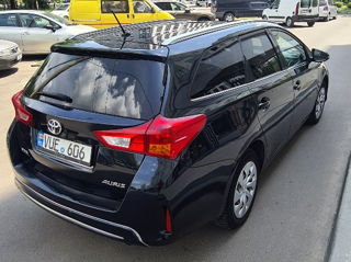 Toyota Auris foto 10