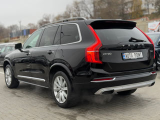 Volvo XC90 foto 4