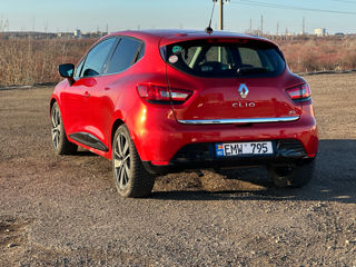 Renault Clio foto 3