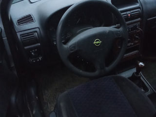 Opel Astra foto 3