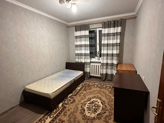 Apartament cu 3 camere, 75 m², Centru, Bălți foto 5