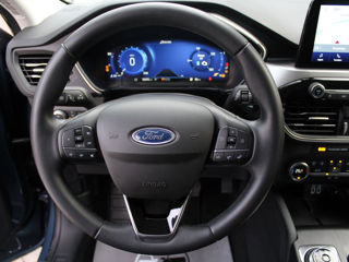 Ford Kuga foto 3