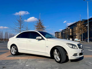 Mercedes C-Class foto 4