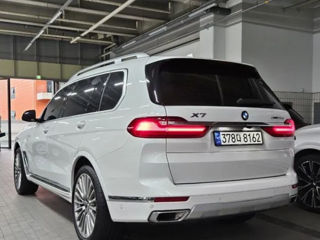 BMW X7 foto 2