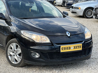 Renault Megane foto 2