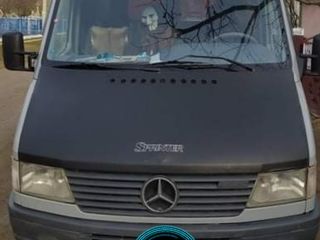 Mercedes Sprinter 220D foto 2