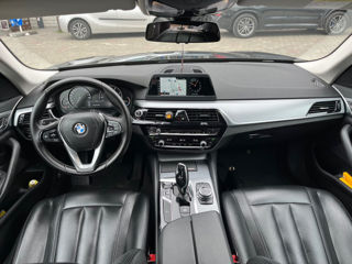 BMW 5 Series foto 8