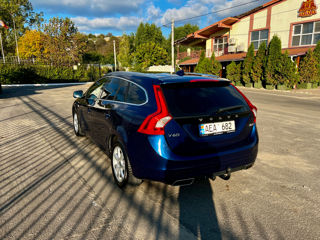 Volvo V60 foto 4