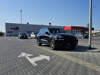 Porsche Cayenne foto 2