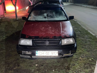 Volkswagen Vento foto 4