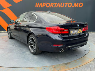 BMW 5 Series foto 7