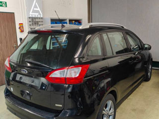 Ford Grand C-MAX foto 3