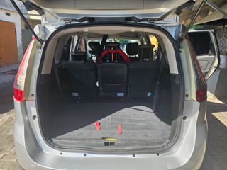 Renault Grand Scenic foto 7