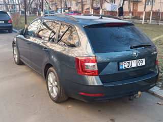 Skoda Octavia foto 3