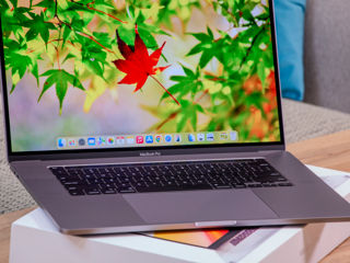 Macbook Pro 16 2020/ Core I7 9750H/ 16Gb Ram/ Radeon Pro 5300M/ 1Tb SSD/ 16" Retina/ 174Cycles!! foto 8