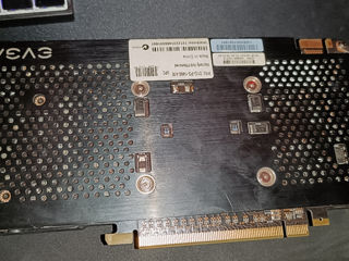 Gtx 560 (lipseşte un culer) foto 3