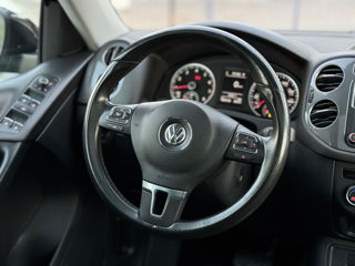 Volkswagen Tiguan foto 8