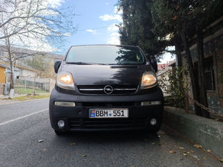 Opel Vivaro foto 7