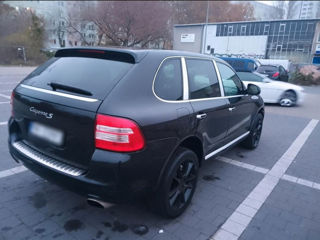 Porsche Cayenne foto 8