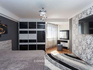 Apartament cu 3 camere, 73 m², Poșta Veche, Chișinău foto 4