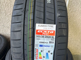 2 ската/2 anvelope 305/30 R20 Kumho Ecsta PS91/ Доставка, livrare toata Moldova