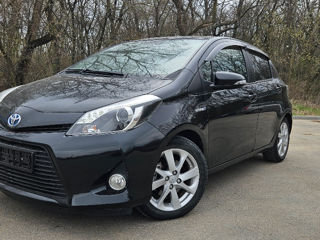 Toyota Yaris foto 0