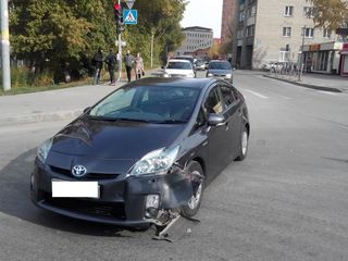 Toyota Prius foto 1