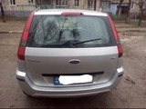 Ford Fusion foto 2