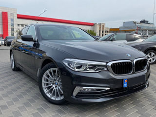 BMW 5 Series foto 1