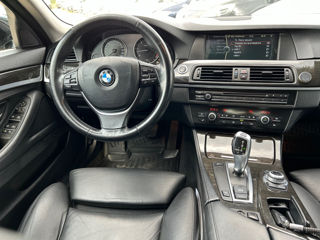 BMW 5 Series foto 8