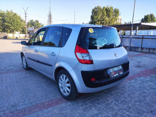 Renault Scenic foto 4