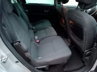 Renault Grand Scenic foto 5