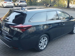 Toyota Auris foto 5