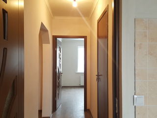 De vinzare apartament cu 2 odai 143 seria 15 Mcr., Cahul foto 6