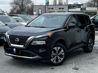 Nissan Rogue foto 1