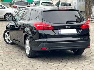 Ford Focus foto 5