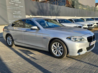 BMW 5 Series foto 8