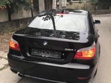 BMW 5 Series foto 5