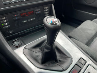 BMW 5 Series foto 11