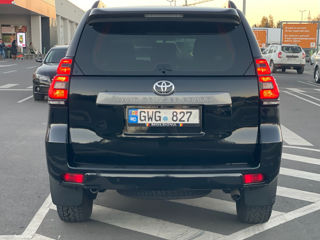 Toyota Land Cruiser Prado foto 6