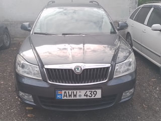 Skoda Octavia foto 1